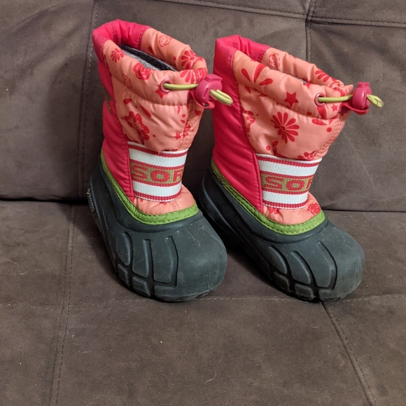 Sorel snow boots toddler girls size 6 - Picture 2 of 4